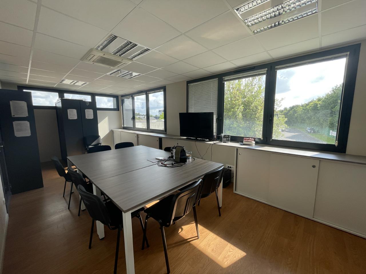 Bureau Cesson-Sévigné 114m² Location bureau Cesson-Sévigné Ille-et-Vilaine OLBUR2423498 5